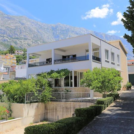 Apartments With A Parking Space Baska Voda, Makarska - 6773 Exterior photo