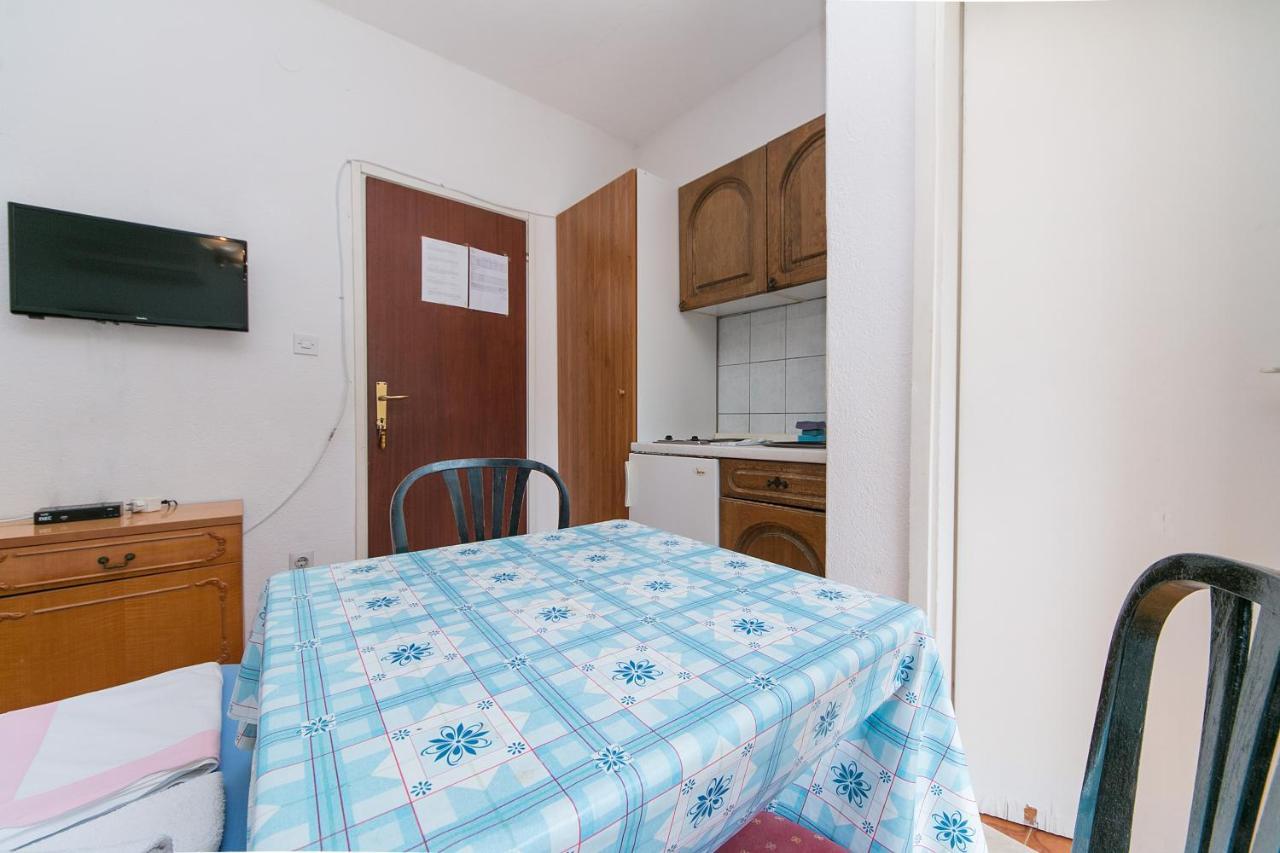 Apartments With A Parking Space Baska Voda, Makarska - 6773 Exterior photo